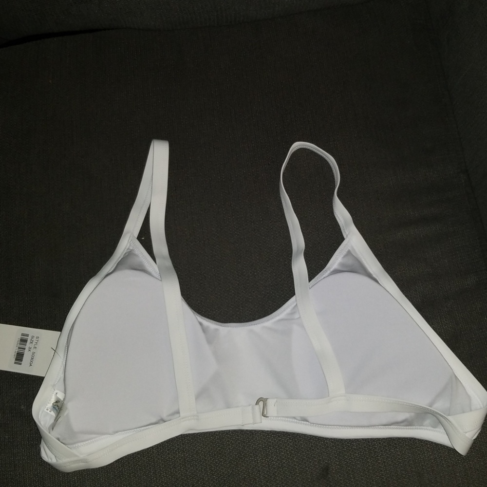 Fashion Nova Bikini Top - Picture 2 of 2